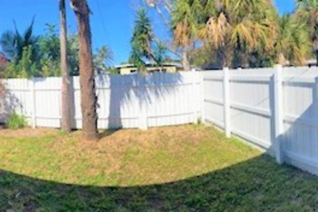 Sparkling 2Bed 1Bath Beach Home - Unit 214 Cocoa Beach Εξωτερικό φωτογραφία