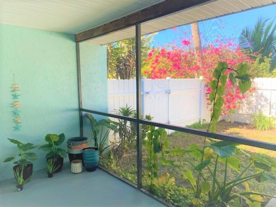Sparkling 2Bed 1Bath Beach Home - Unit 214 Cocoa Beach Εξωτερικό φωτογραφία